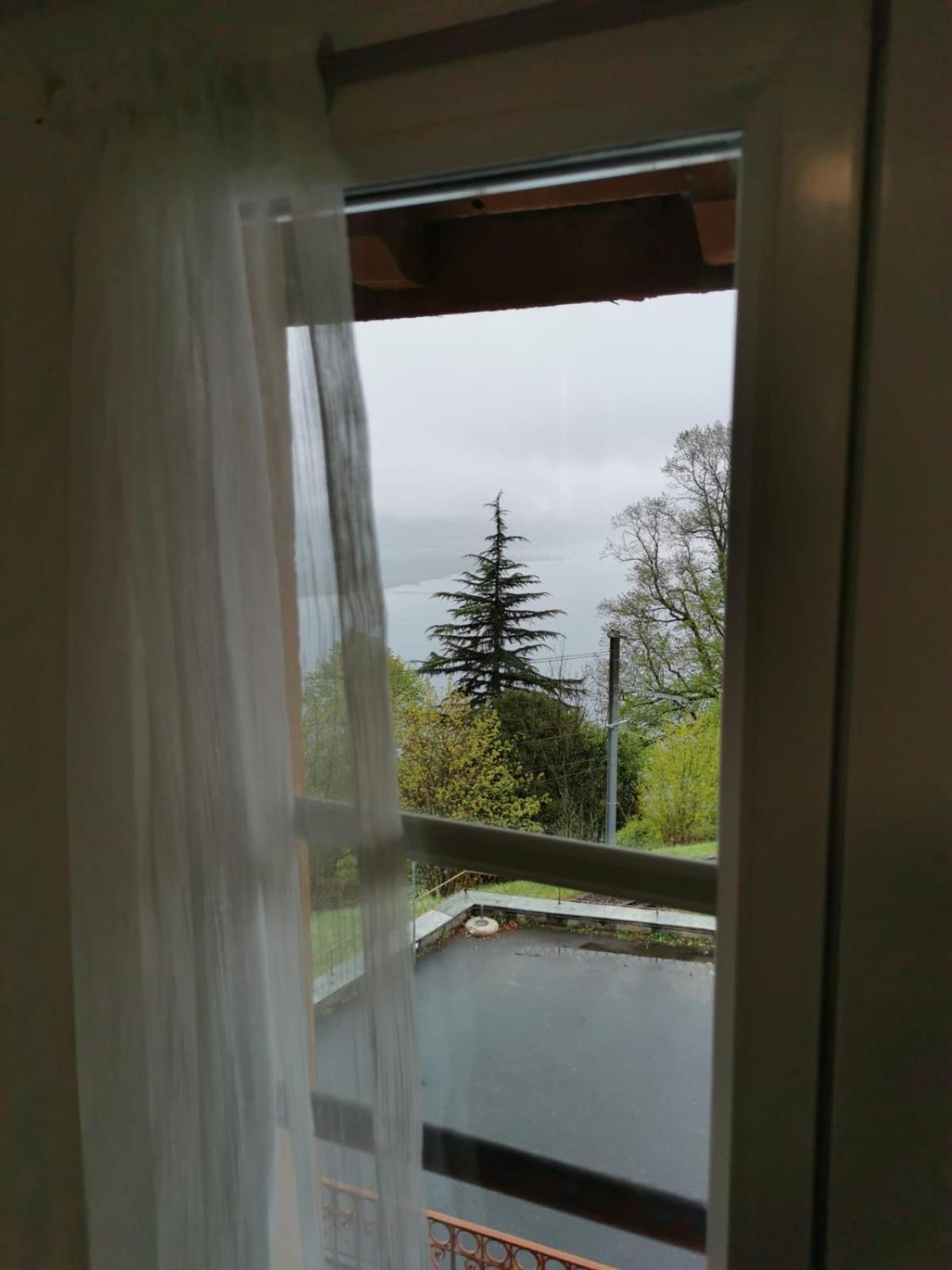 Buffet De La Gare Hotel Montreux Exterior photo
