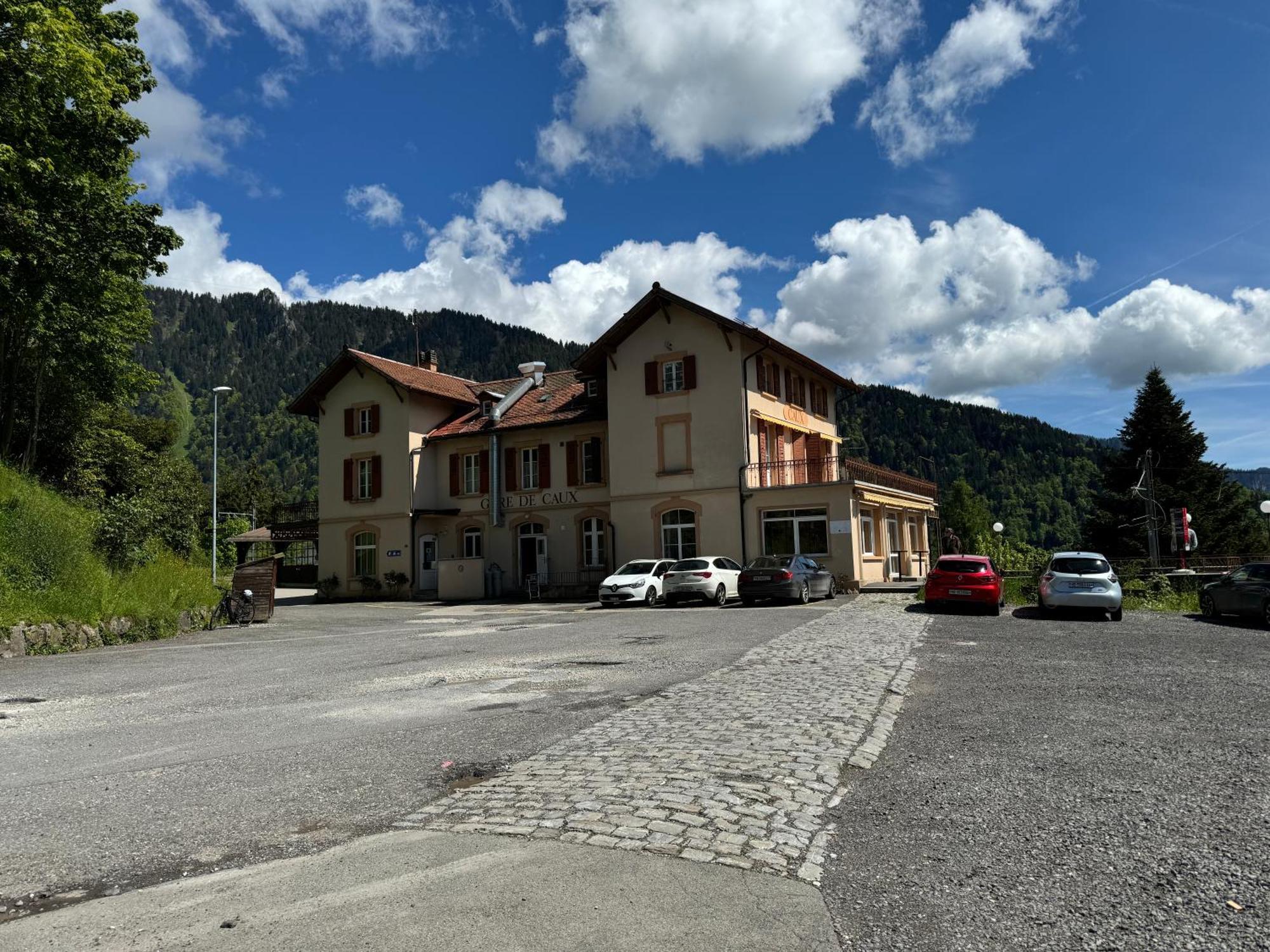 Buffet De La Gare Hotel Montreux Exterior photo